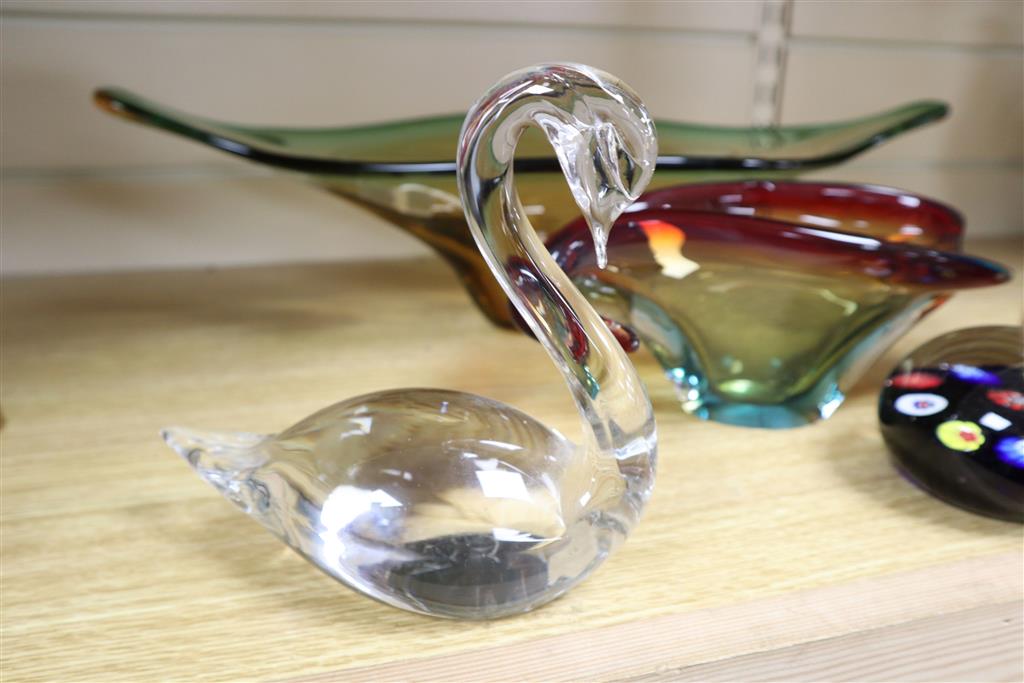 Five items of Art glass, including a clown flask and stopper,